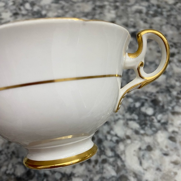 VERY RARE VINTAGE ADDERLEY BONE CHINA TEACUP AND SAUCER - Picture 7 of 12